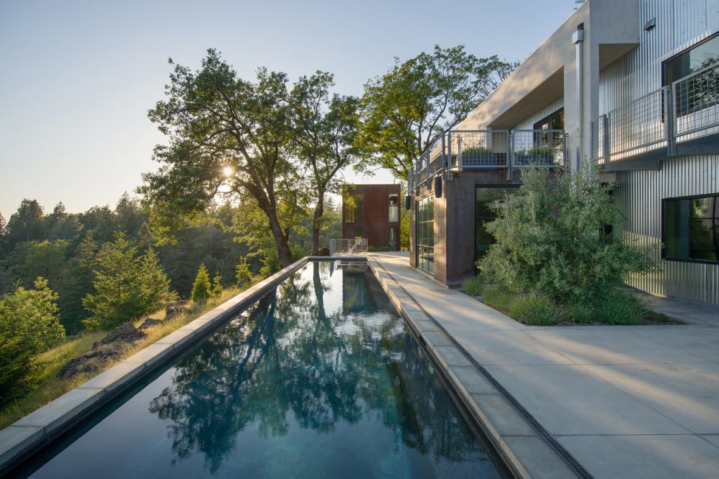 The home of Keith Lesnick and John Killpack, in Knights Valley, Calif., was designed by Jim Zack and his partner Lise de Vito, of Zack/de Vito Architecture and Construction in San Francisco. PHOTO: JASON LISKE
